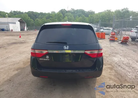 2011 Honda Odyssey Ex-L from USA, damaged, VIN 5FNRL5H68BB071178